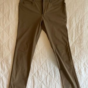 Lululemon ABC Slim